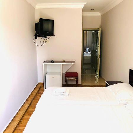 Hotel Dolphin Batumi Exteriér fotografie